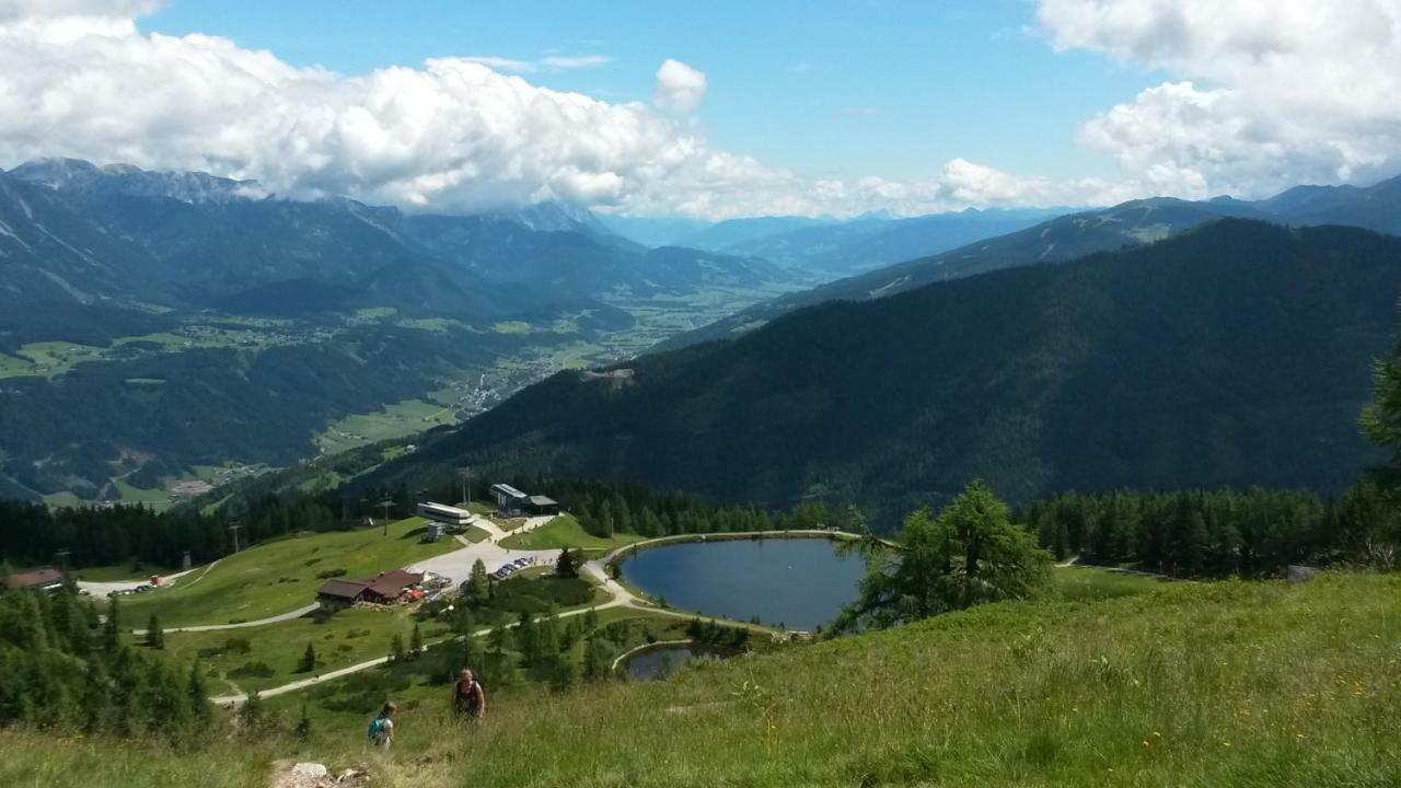 Gaestehaus Huber Fruehstueckspension 斯拉德明 外观 照片